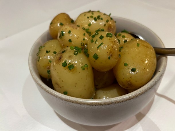 illustrative photo of the pommes vapeur at Josephine Bouchon