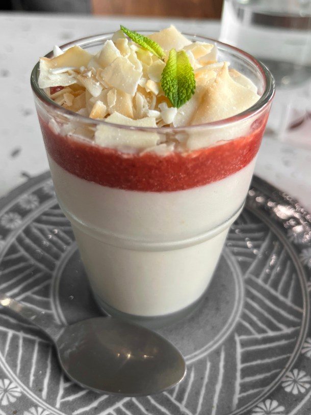 illustrative photo of the coconut pudding at Sambal Shiok